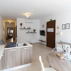 Modern & 2 Bedroom & 2 Bathrooms Msida