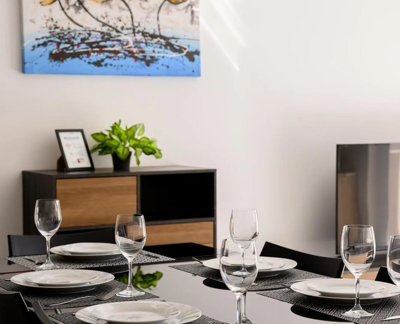 F9 Room 1, Private Double Room With Private Bathroom In Shared Flat Msida Homestay